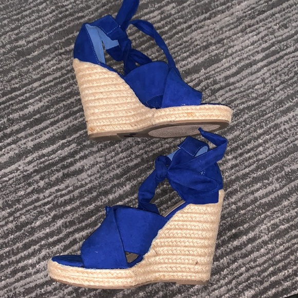 Shoedazzle lace up espadrilles - Picture 7 of 8